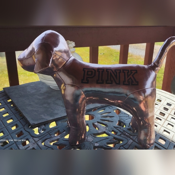 SOLD !SOLD !Very Large Lot of VS PINK DOGS. - Picture 2 of 9